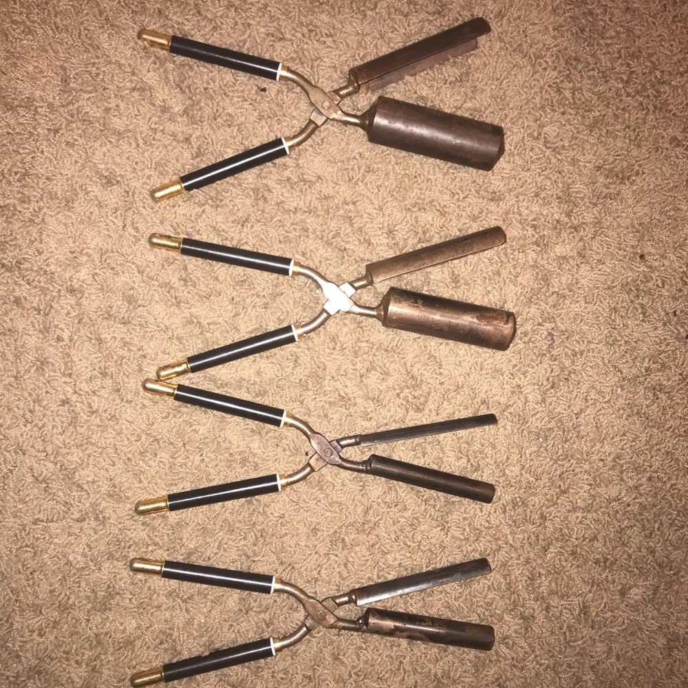 Belson Gold N Hot Professional Stove Curling Iron